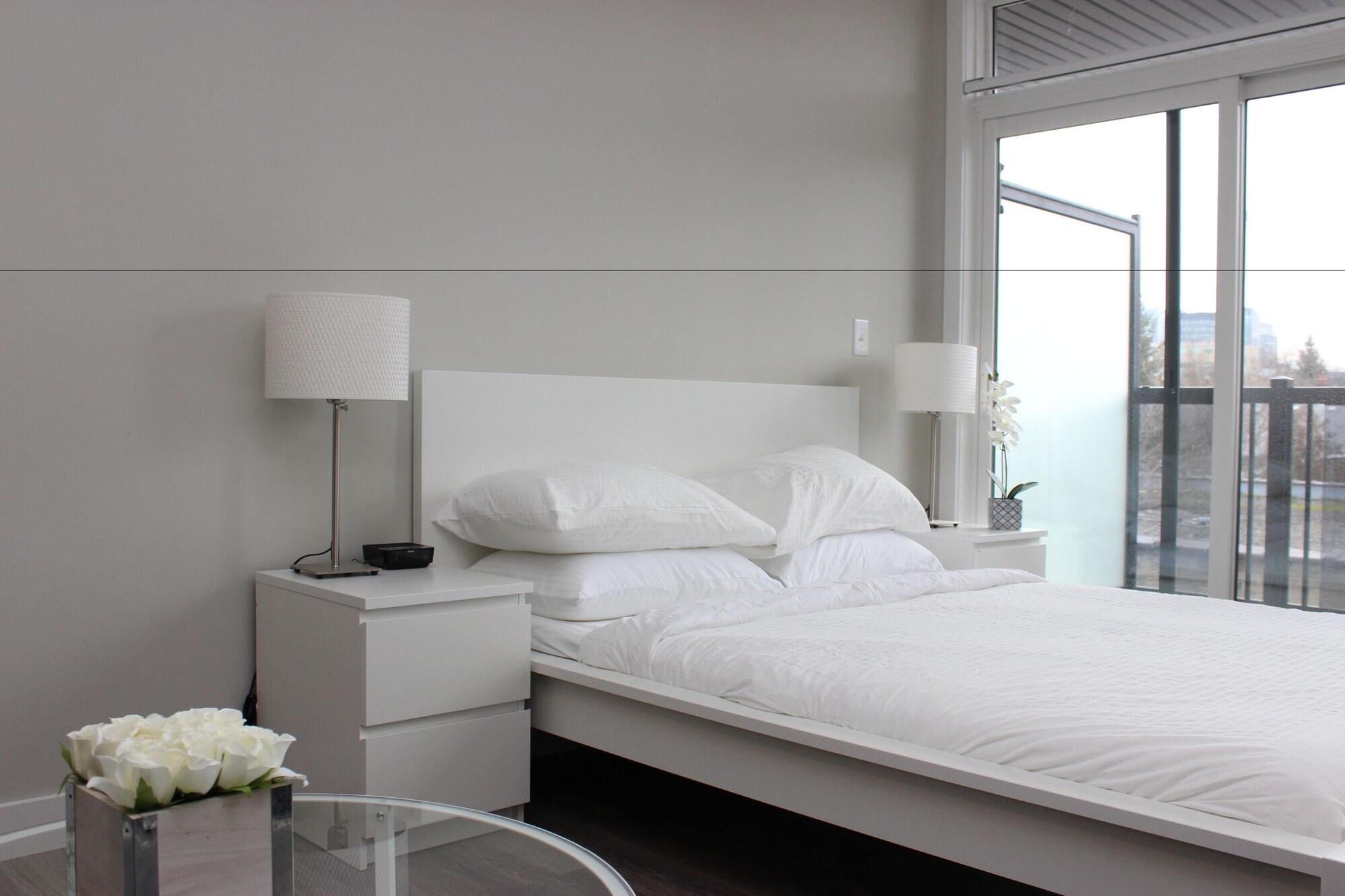 Atlas Suites- Furnished Apartments-College Street, Toronto Eksteriør billede
