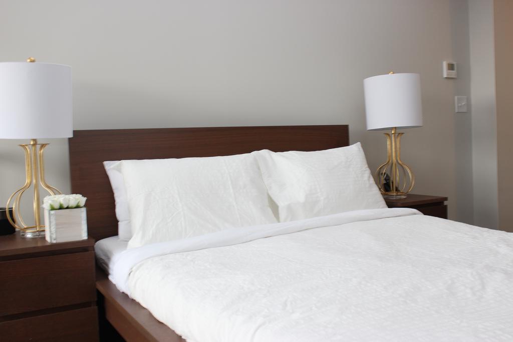 Atlas Suites- Furnished Apartments-College Street, Toronto Eksteriør billede