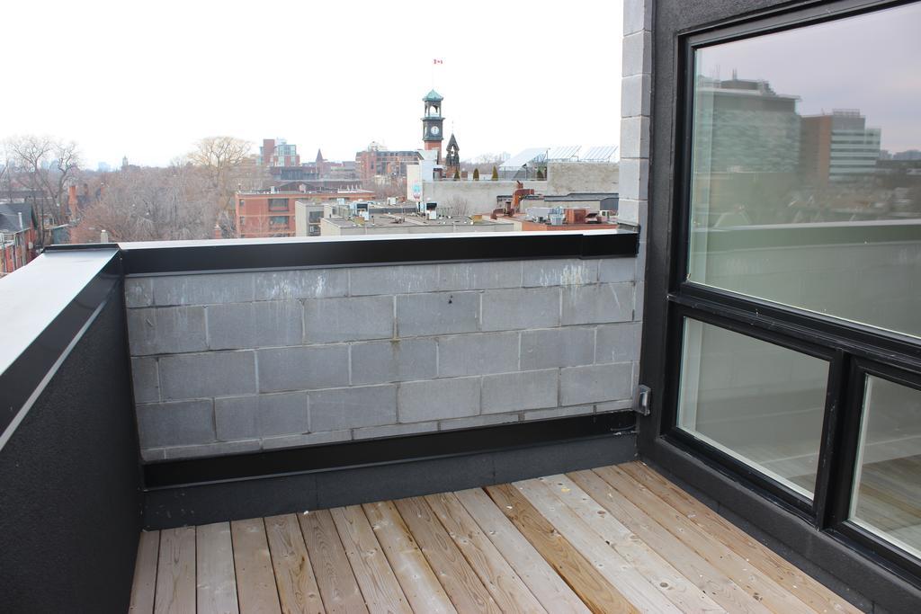 Atlas Suites- Furnished Apartments-College Street, Toronto Eksteriør billede