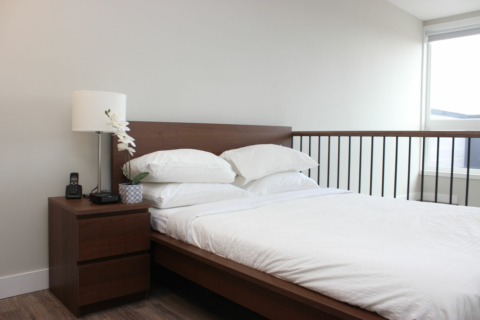 Atlas Suites- Furnished Apartments-College Street, Toronto Eksteriør billede